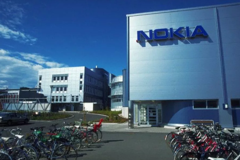 Nokia сокращает до 10 000 рабочих мест